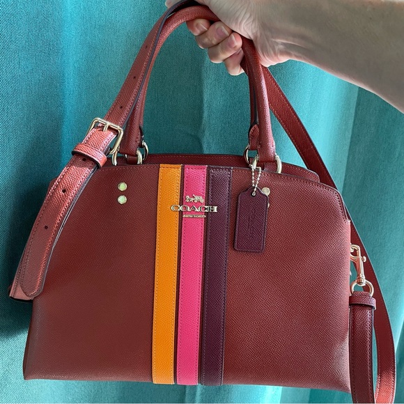 🔥HOST PICK🔥 Coach Lillie carryall with varsity stripe - Picture 6 of 11